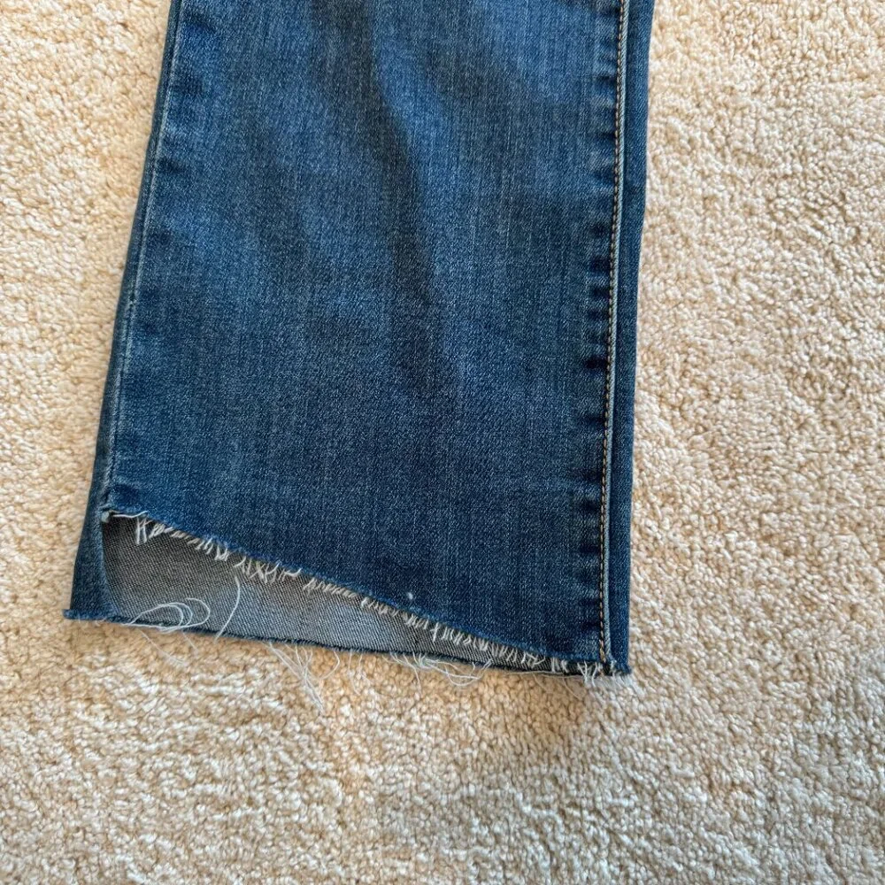 Seven7 Ladies High-Rise Step Hem Cropped Fashion Jean Size‎ 8